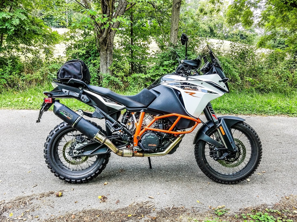 Exhaust compatible with Ktm 1090 Adventure 2017-2020, Furore Evo4 Nero, Slip-on exhaust including removable db killer and link pipe, EPA-compliant 