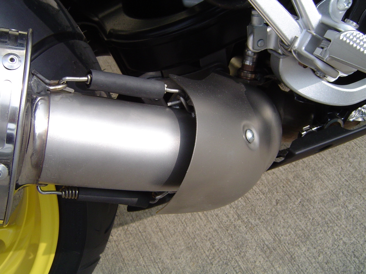 Exhaust compatible with Bmw K1200GT 2006-2008, Albus Ceramic, Slip-on exhaust including removable db killer and link pipe, not EPA-compliant 