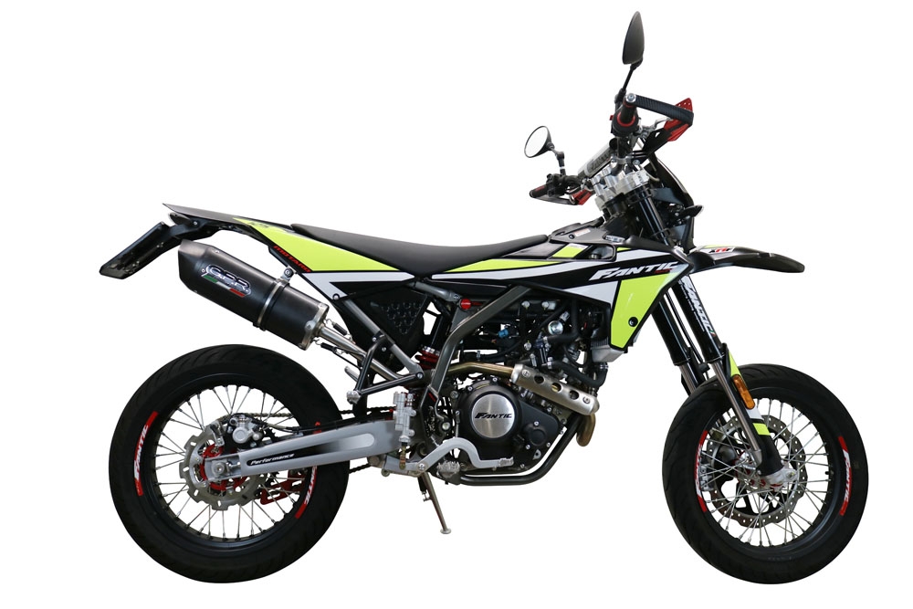 Exhaust compatible with Fantic Motor XEF 125 Enduro 125 Competition/Performance 2021-2024, Furore Evo4 Nero, Slip-on exhaust including removable db killer and link pipe, not EPA-compliant 