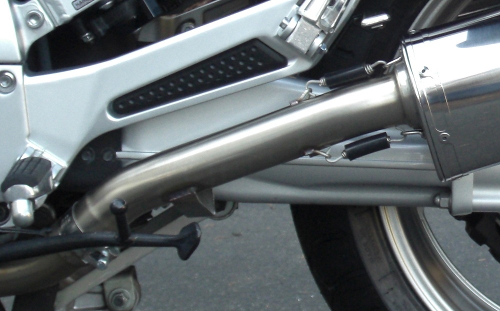 Exhaust compatible with Yamaha FJR1300 2001-2005, Trioval, Dual slip-on including removable db killers and link pipes, EPA-compliant 