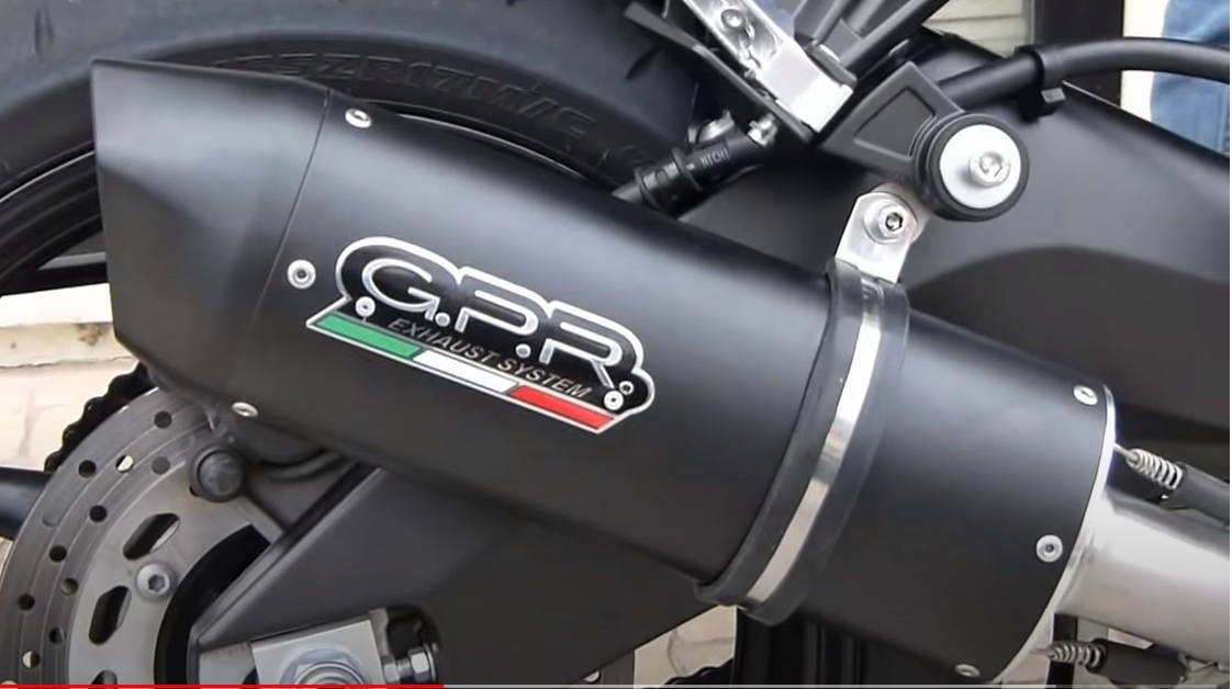 Exhaust compatible with Yamaha FZ-8 2010-2016, Furore Nero, Slip-on exhaust including removable db killer and link pipe, EPA-compliant 