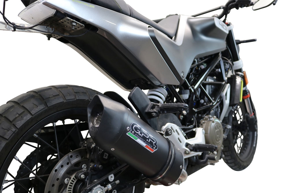 Exhaust compatible with Husqvarna Vitpilen 401 2020-2020, Furore Evo4 Nero, Slip-on exhaust including removable db killer and link pipe, EPA-compliant 