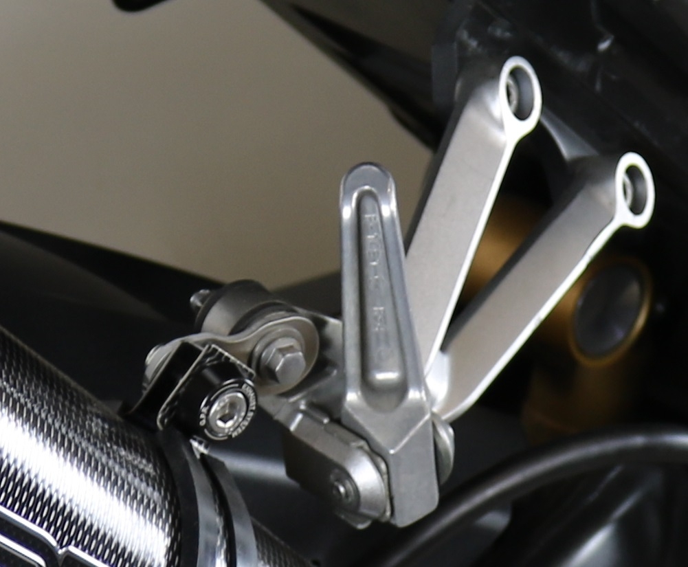 Exhaust compatible with Kawasaki ZX-10R 2004-2005, M3 Inox , Slip-on exhaust including removable db killer and link pipe, EPA-compliant 