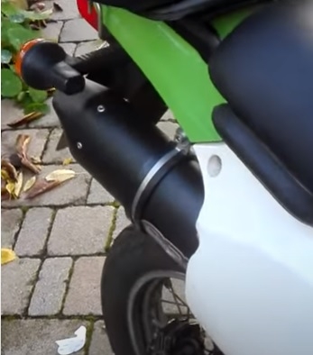 Exhaust compatible with Kawasaki Klx 650 R 1996-2002, Furore Nero, Slip-on exhaust including removable db killer and link pipe, EPA-compliant 