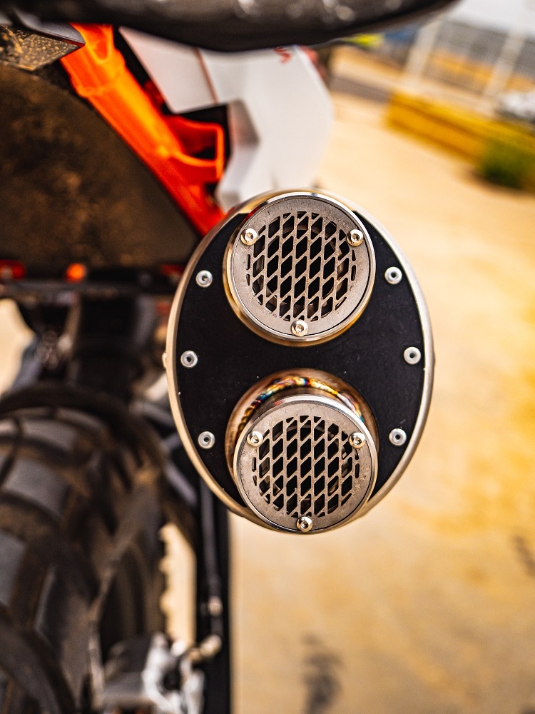 Exhaust compatible with Ktm 890 DUKE 2021-2024, Dual Poppy, Slip-on exhaust including removable db killer and link pipe, EPA-compliant 