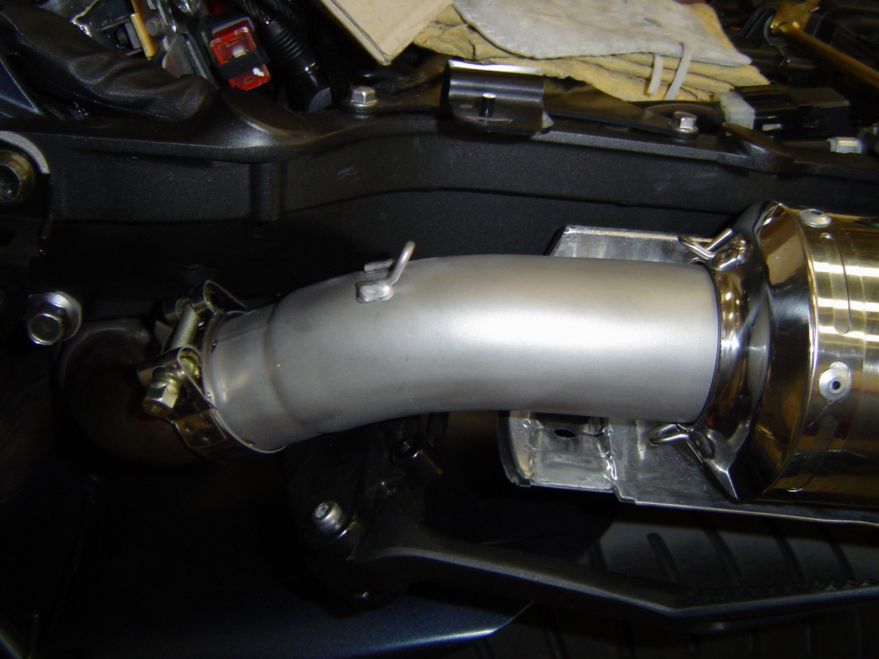 Exhaust compatible with Yamaha MT01 2005-2011, Inox Tondo, Dual slip-on including removable db killers and link pipes, EPA-compliant 