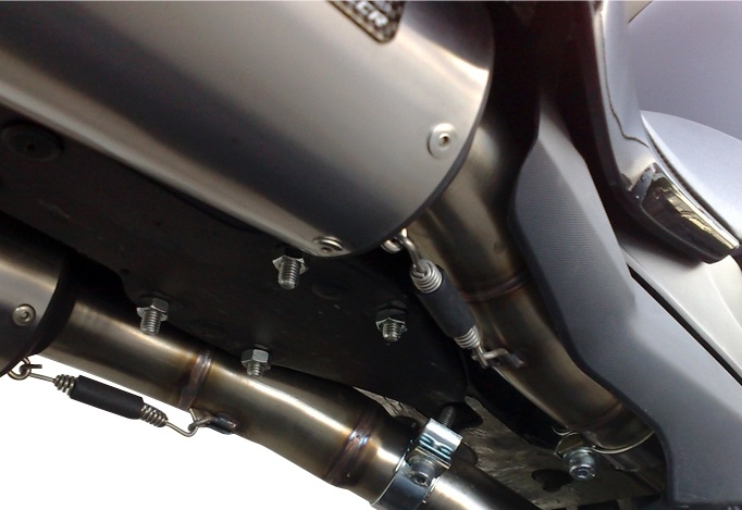 Exhaust compatible with Yamaha YZF 1000 R1 2007-2008, Albus Ceramic, Dual slip-on including removable db killers and link pipes, EPA-compliant 