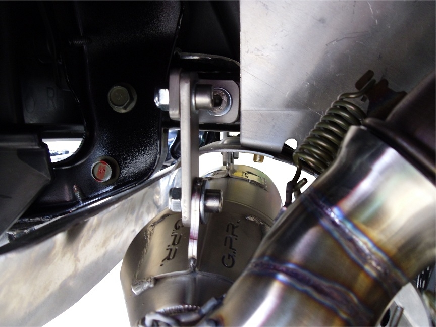 Exhaust compatible with Polaris Sportsman Xp 850 / Xp 850 Forest 2010-2014, Power Bomb, Slip-on exhaust including removable db killer and link pipe, EPA-compliance NOT required 