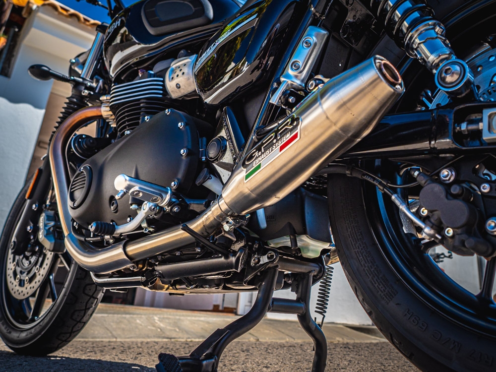 Exhaust compatible with Triumph Street Twin 900 2015-2019, Deeptone Inox, Dual slip-on including removable db killers and link pipes, EPA-compliant 
