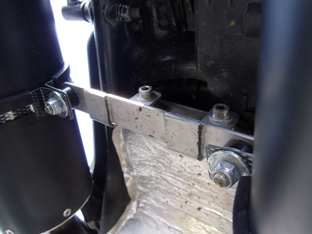 Exhaust compatible with Yamaha Xt 660 Z Teneré 2008-2016, Satinox , Dual slip-on including removable db killers and link pipes, not EPA-compliant 