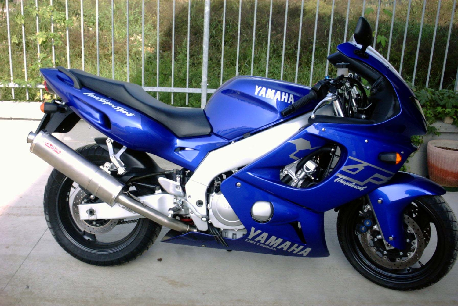 Exhaust compatible with Yamaha Yzf 600 R Thundercat 1996-2003, Trioval, Slip-on exhaust including removable db killer and link pipe, EPA-compliant 