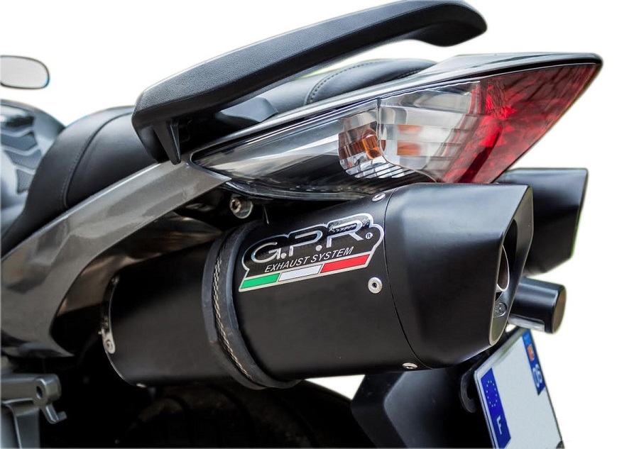 Exhaust compatible with Honda VFR800 V-Tec 2002-2013, Furore Poppy, Dual slip-on including removable db killers and link pipes, EPA-compliant 