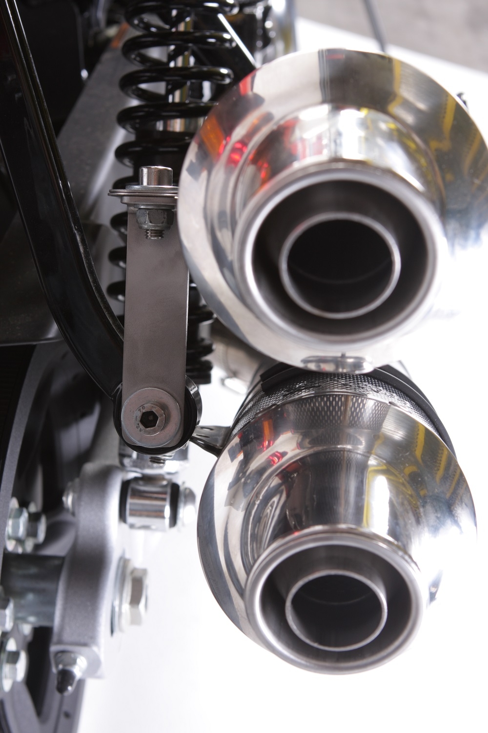 Exhaust compatible with Harley Davidson XR1200 2008-2012, Poppy Tondo, Dual slip-on including removable db killers and link pipes, EPA-compliant 