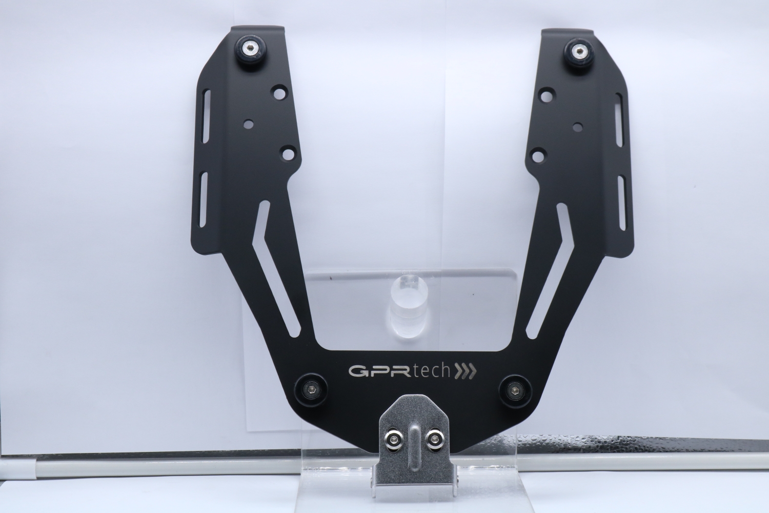 GPR TECH compatible with  Bmw F 650 Gs 2004/2013 GPR TECH Specific fitting plate Top Case ALPITECH 55 LT compatible with original luggage rack,stainless steel made with 4 anchor points