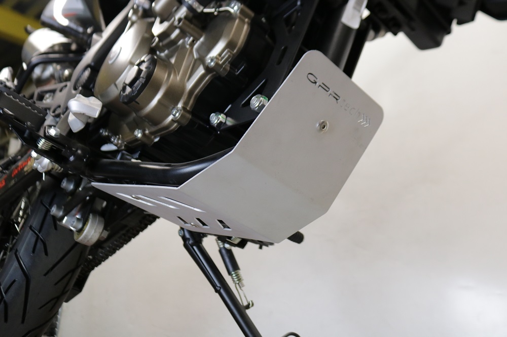 GPR TECH compatible with  F.B. Mondial Smx 125 Enduro 2021/2023 e5 Supermoto 2021/2023 e5 GPR TECH Titanium Skid plate 