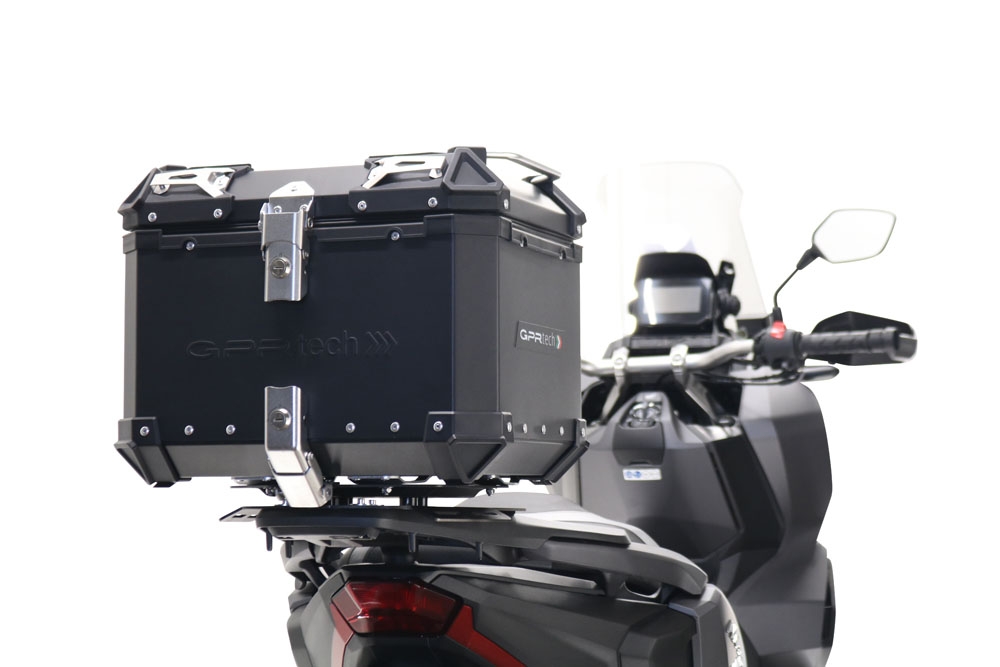 Top case GPR TECH compatible with  Honda Adv 350 2022/2024 e5 GPR TECH Top case in aluminum, black color with specific plate included Capacity 45 LT.