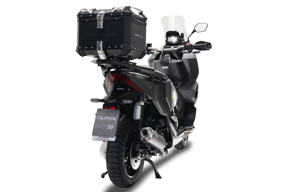 Top case GPR TECH compatible with  Honda Adv 350 2022/2024 e5 GPR TECH Top case in aluminum, black color with specific plate included Capacity 45 LT.