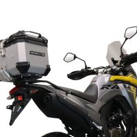 Top case GPR TECH compatible with  Voge 300Rally 2022/2024 e5 GPR TECH Top case in aluminum, silver color with specific plate included Capacity 26 LT.