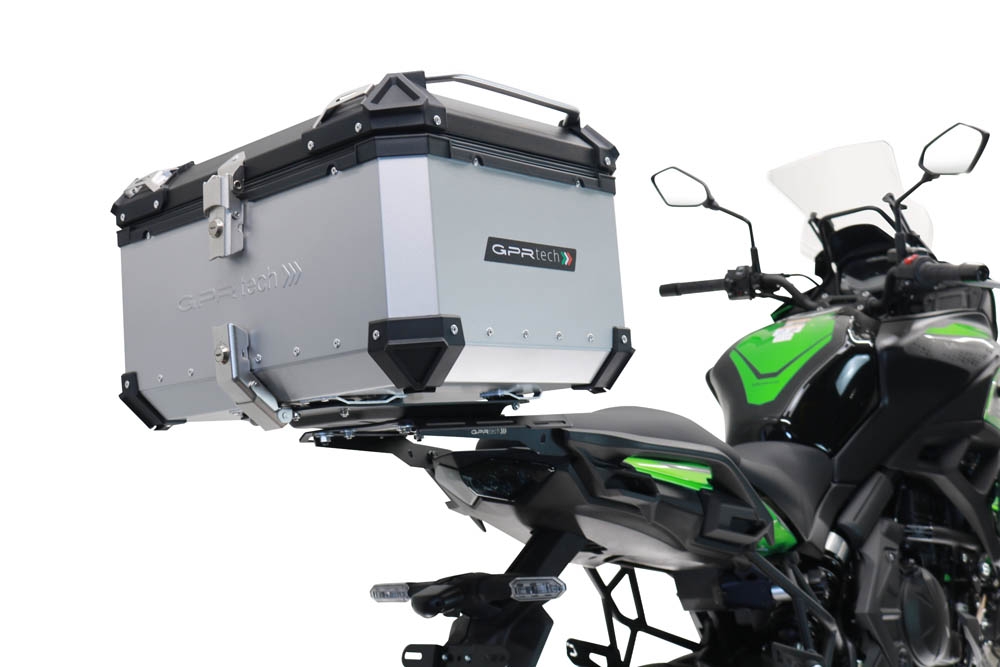 GPR TECH compatible with  Kawasaki Versys 650 2023/2024 e5 plus GPR TECH Top case in aluminum, silver color with specific plate included Capacity 45 LT.