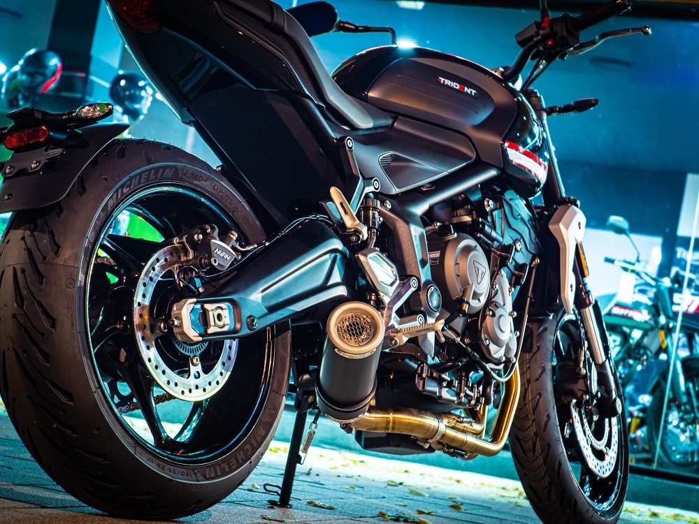 Exhaust compatible with Triumph Trident 660 2021-2024, M3 Black Titanium, Full system exhaust, including removable db killer 