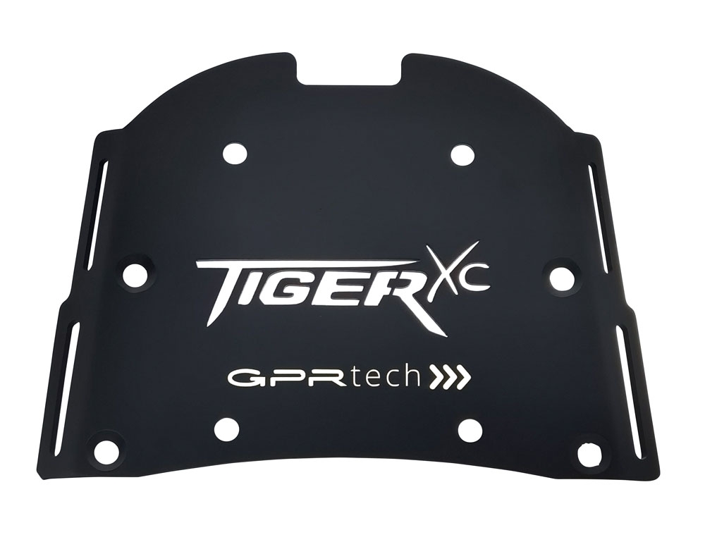 Top case GPR TECH compatible with  Triumph Tiger 800 2011/2016 e3 GPR TECH Top case in aluminum, silver color with specific plate included Capacity 45 LT.
