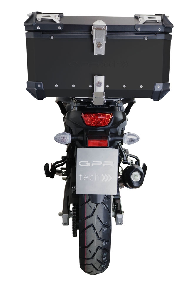 Top case GPR TECH compatible with  Suzuki V-Strom 1050 Xt/De 2020/2024 e5 GPR TECH Top case in aluminum, black color with specific plate included Capacity 55 LT.