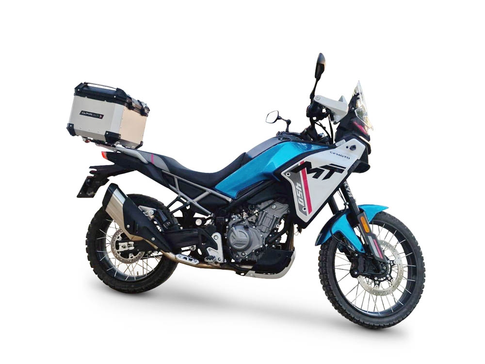 Top case GPR TECH compatible with  Cf Moto 450MT 2023/2025 Euro5 Plus GPR TECH Top case in aluminum, silver color with specific plate included Capacity 45 LT.