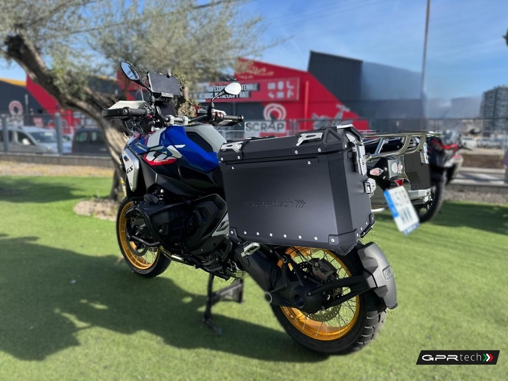 GPR TECH compatible with  BMW R 1300 GS Adventure 2023/2025 GPR TECH Pair of side cases aluminum made, black color with specific pannier holder Capacity 38 LT. + 38 LT.