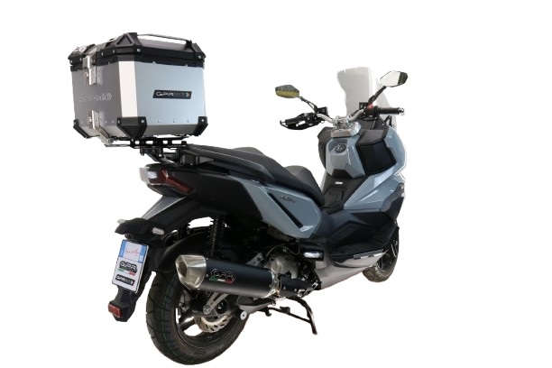 Top case GPR TECH compatible with  Bmw G 310 Gs 2017/2021 e4 GPR TECH Top case in aluminum, silver color with specific plate included Capacity 35 LT.