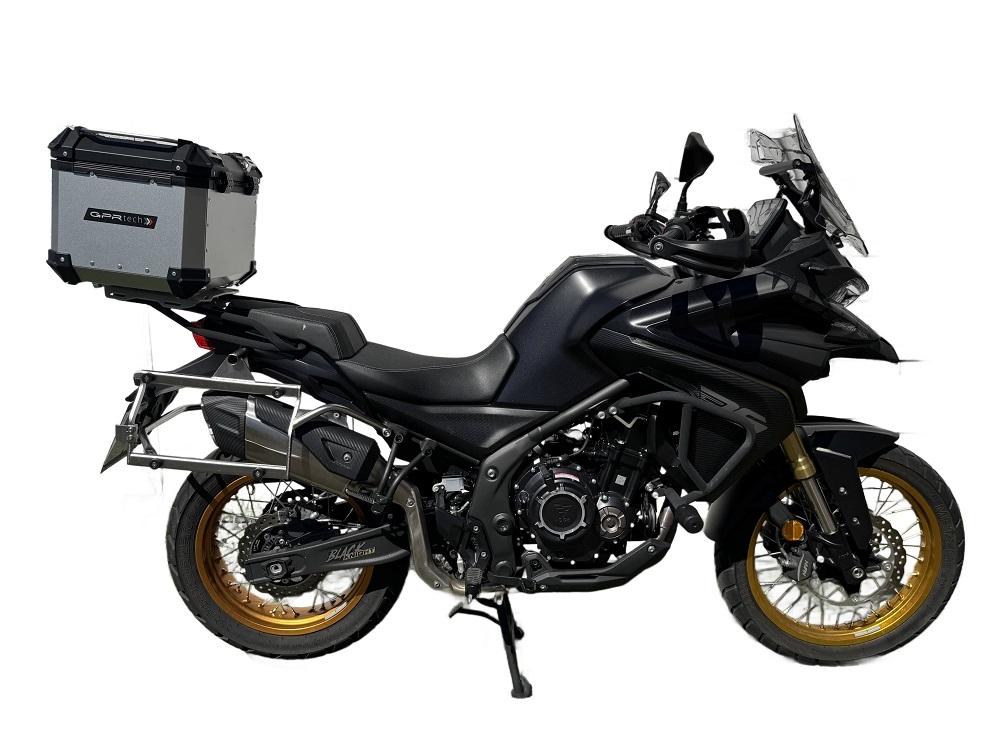 Top case GPR TECH compatible with  Voge 525DSX 2023/2025 e5 GPR TECH Top case in aluminum, silver color with specific plate included Capacity 35 LT.