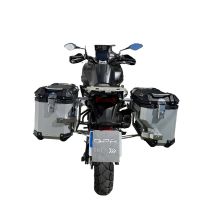 GPR TECH compatible with  Voge 525DSX 2023/2025 e5 GPR TECH Pair of side cases aluminum made with contoured right side, silver color with specific pannier holder Capacity 38 LT. + 32 LT.