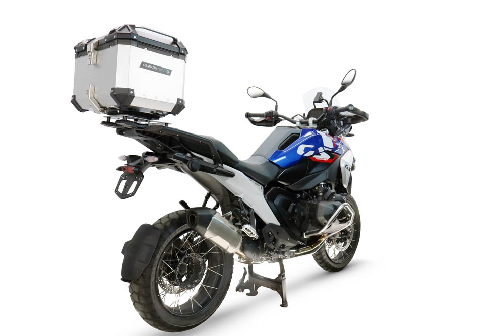 Top case GPR TECH compatible with  Bmw R 1300 GS Adventure 2024/2026 GPR TECH Top case in aluminum, silver color with specific plate included to mount on the original rear rack Capacity 45 LT.
