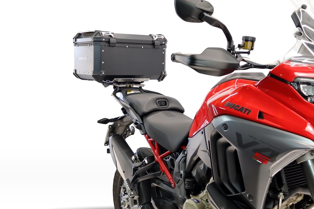 Top case GPR TECH compatible with  Harley Davidson Pan America 1250 2020/2024 GPR TECH Top case in aluminum, black color with specific plate included Capacity 45 LT.