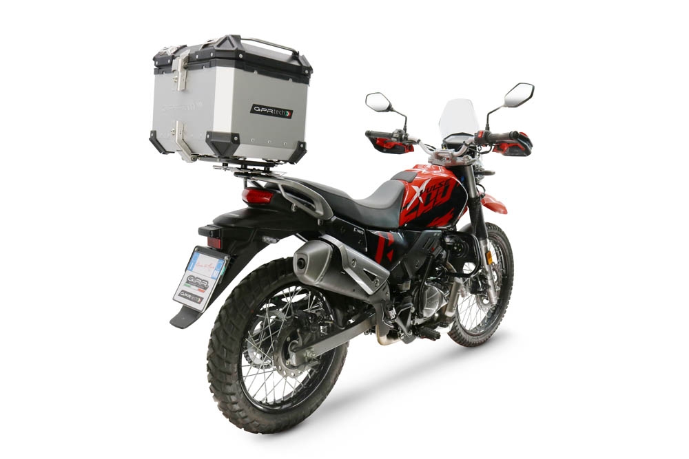 Top case GPR TECH compatible with  Hero Xpulse 200 4V 2025/2026 E5 plus GPR TECH Top case in aluminum, silver color with specific plate included Capacity 35 LT.