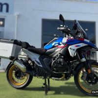 GPR TECH compatible with  BMW R 1300 GS Adventure 2023/2025 GPR TECH Pair of side cases aluminum made, silver color with specific pannier holder Capacity 38 LT. + 38 LT.