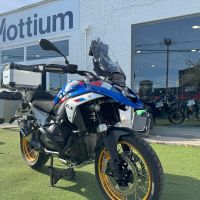 GPR TECH compatible with  BMW R 1300 GS Adventure 2023/2025 GPR TECH Triptych kit made in silver color, with Top case 45 Lt + Side Cases 38 Lt + 38 Lt + general black rack holder Top case capacity 45 Lt + side cases capacity 38 LT. + 38 LT.