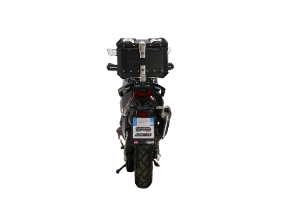Top case GPR TECH compatible with  Bmw G 310 Gs 2017/2021 e4 GPR TECH Top case in aluminum, black color with specific plate included Capacity 26 LT.