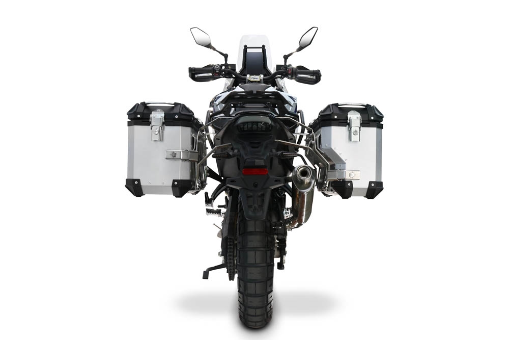 GPR TECH compatible with  Voge DS 800 Rally 2025/2026 GPR TECH Pair of side cases aluminum made with contoured right side, silver color with specific pannier holder TECH-EVO serie  Capacity 38 LT. + 32 LT.