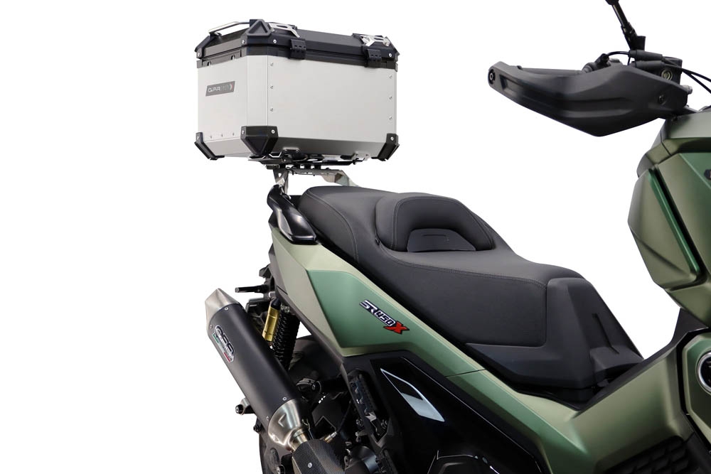 Top case GPR TECH compatible with  Voge SR 450 X 2026/2027 e5 plus GPR TECH Top case in aluminum, silver color, including roof rack and specific plate Capacity 35 LT.
