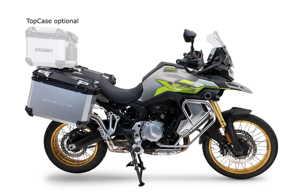 GPR TECH compatible with  Voge 900DSX 2024/2025 e5 GPR TECH Pair of side cases aluminum made with contoured right side, silver color with specific pannier silver holder Capacity 38 LT. + 32 LT.