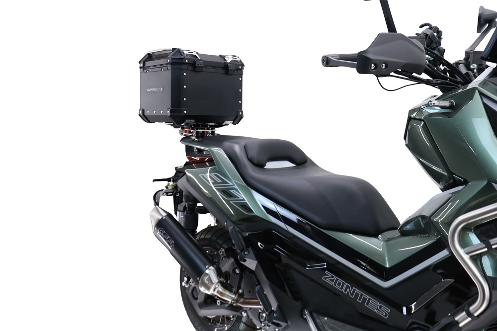 Top case GPR TECH compatible with  Zontes 368 G 2025/2026 GPR TECH Top case in aluminum, silver color, including roof rack and specific plate Capacity 35 LT.