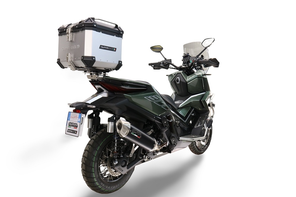 Top case GPR TECH compatible with  Zontes 368 G 2025/2026 GPR TECH Top case in aluminum, silver color, including roof rack and specific plate Capacity 35 LT.