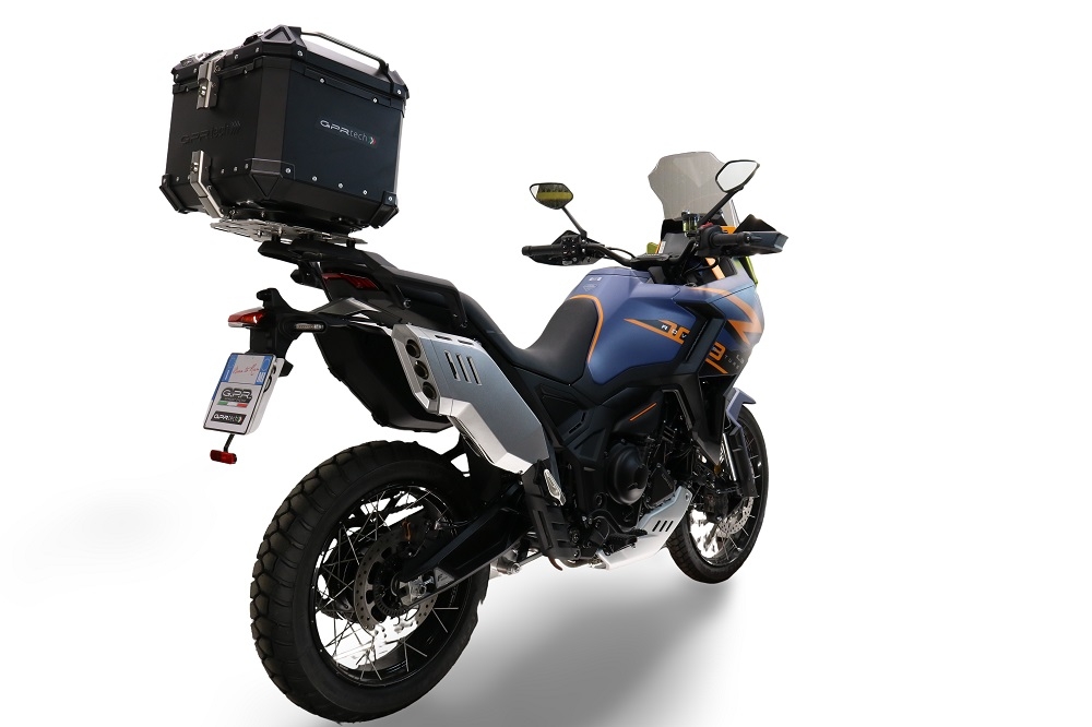 GPR TECH compatible with  Zontes 703 F 2025/2026 GPR TECH Top case in aluminum, black color with specific plate included Capacity 35 LT.